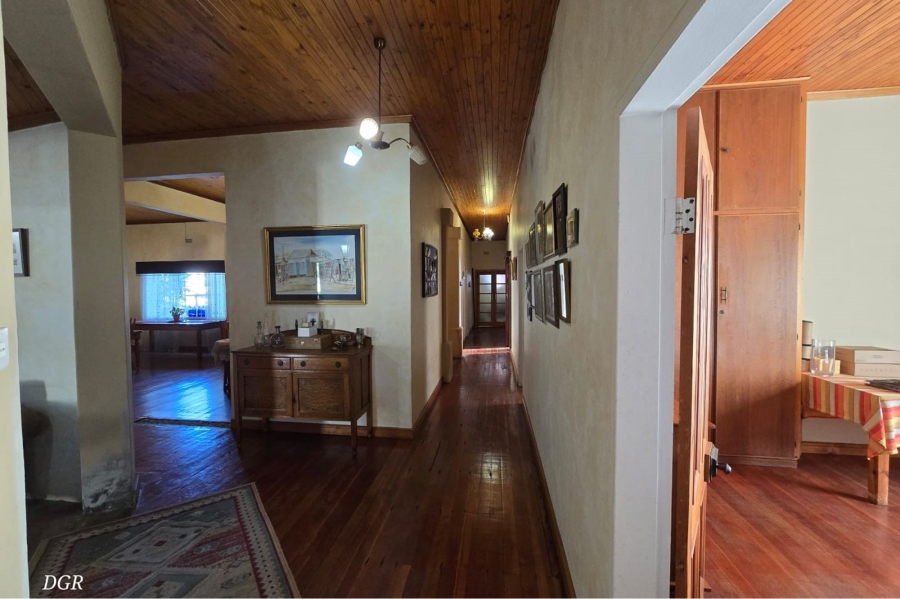 4 Bedroom Property for Sale in Herlear Northern Cape